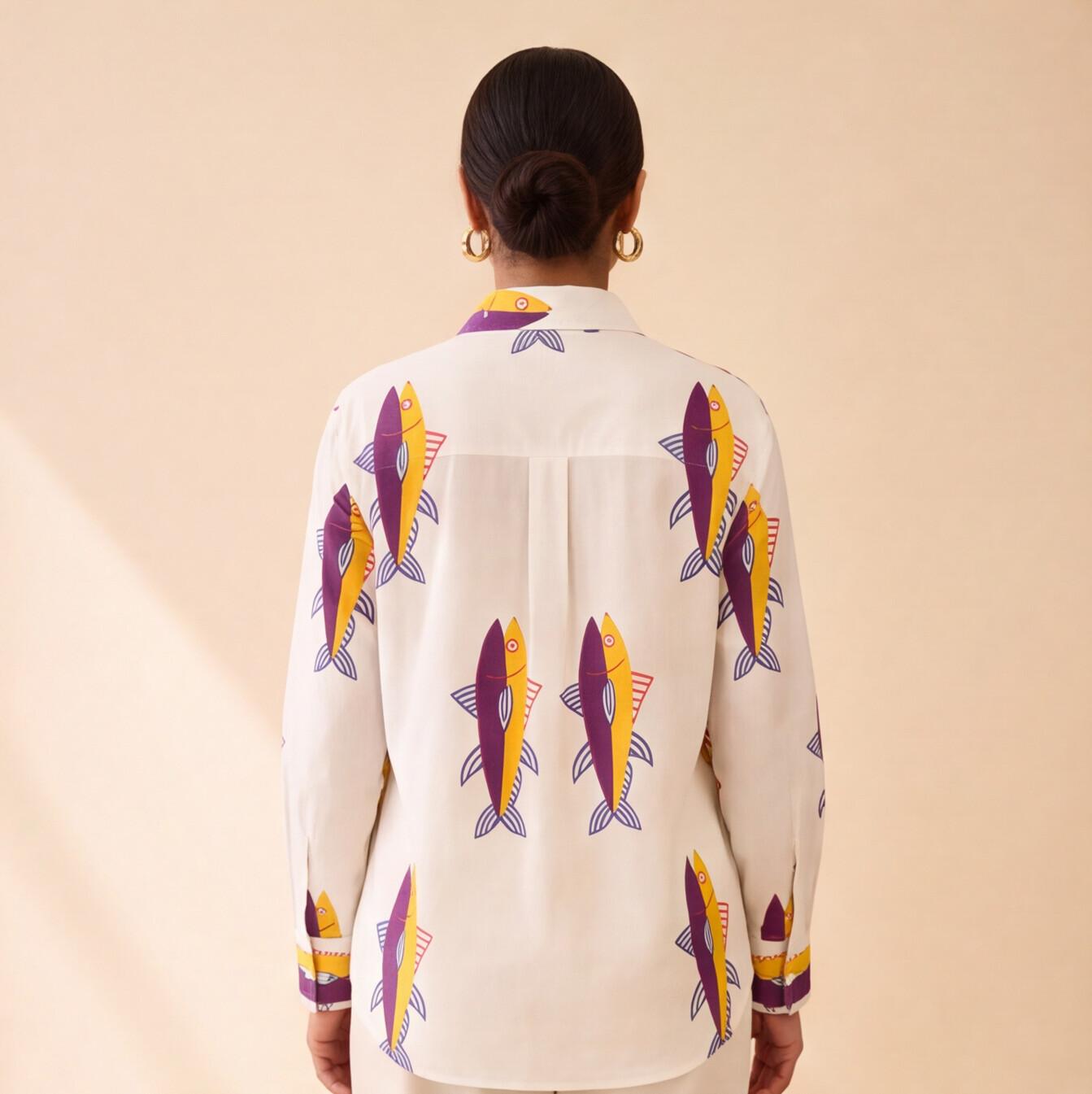 Women's White Printed Casual Shirt – Product Description (Shirt Only)